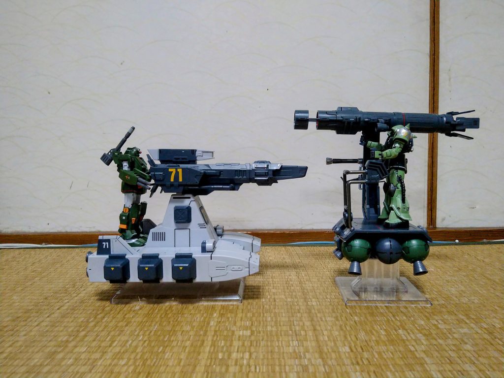 たまたま再販の案内があり探してたら運よく両方とも買えたんです。