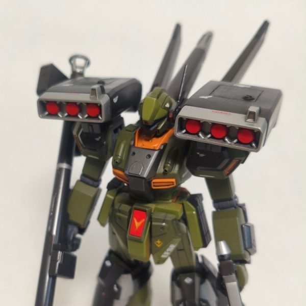 FAガンダムに憧れているスタークジェガン