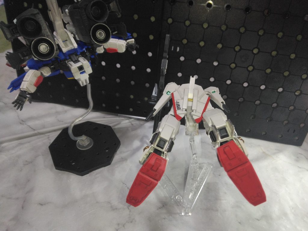 ガンダムセンチネルを映像化してほしいファンはたくさんいるだろうに、なかなか難しいんだろうなーきっと。