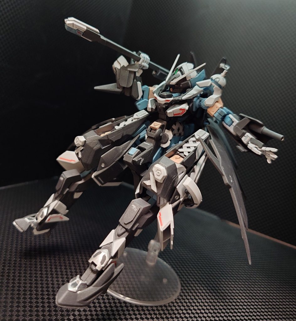 スカルサイス　スマートガンモードスカルサイスの柄の先を持ち上げることでスマートガンモードへと移行します。近接射撃戦闘においてはベルスリーブガンシールドがあるのでこちらは狙撃銃のような使い方が想定されています。