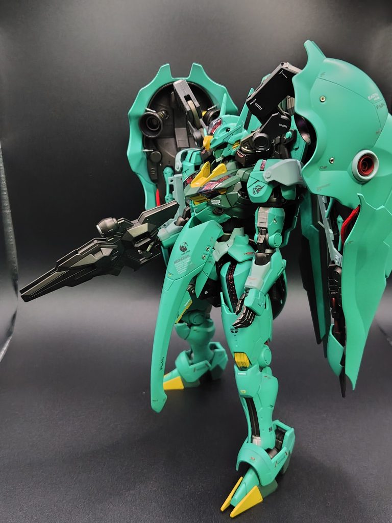 ガンダムエアリアル　ネオ・ジオン製フライトユニット装備–5枚目/制作者：gyandam
