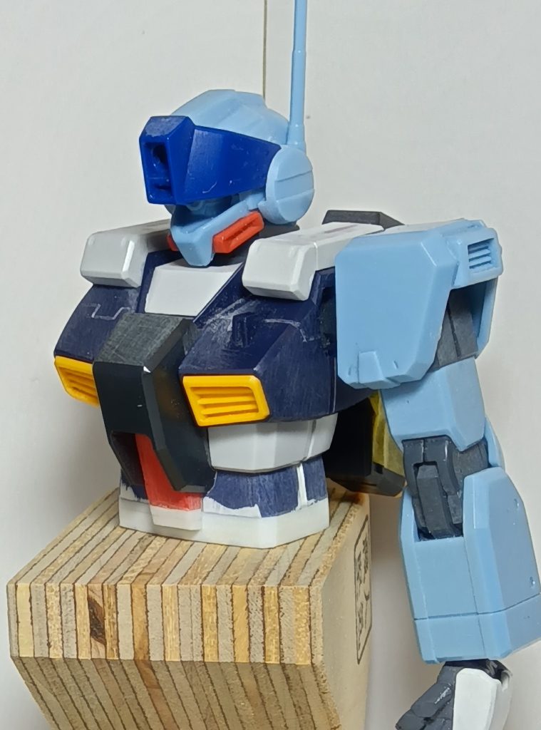 ジムクゥエルはここまでとなります最後まで閲覧して頂き誠にありがとうございましたm(_ _)m“骨（こつ）”　は製作の手が遅いことと塗装環境が整っていないことから次回の完成品の投稿は来年の夏になると思われます制作中の投稿はちょいちょい上げているので生存確認の意味でも確認、閲覧してもらえればと思いますさて、クゥエルのボディにスナイパー２を移植するのですが、実はこのスナイパー２仕様の方がとても作ってみたいと思っていたんですよねとはいえ、クゥエルのパーツももったいなかったので今回はジムクゥエルを先に完成させました次回からはジムスナイパー２で投稿しますのでよろしくお願いいたしますちなみに肩関節は上手いこと移植できたのでした😄
