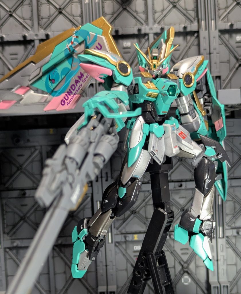 RG ウイングガンダム　EW　初音ミク
