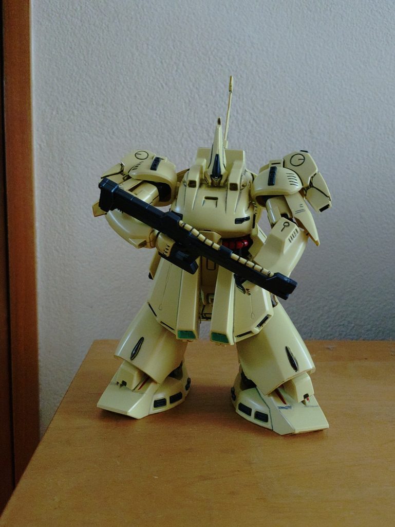 つや消しスプレー前です