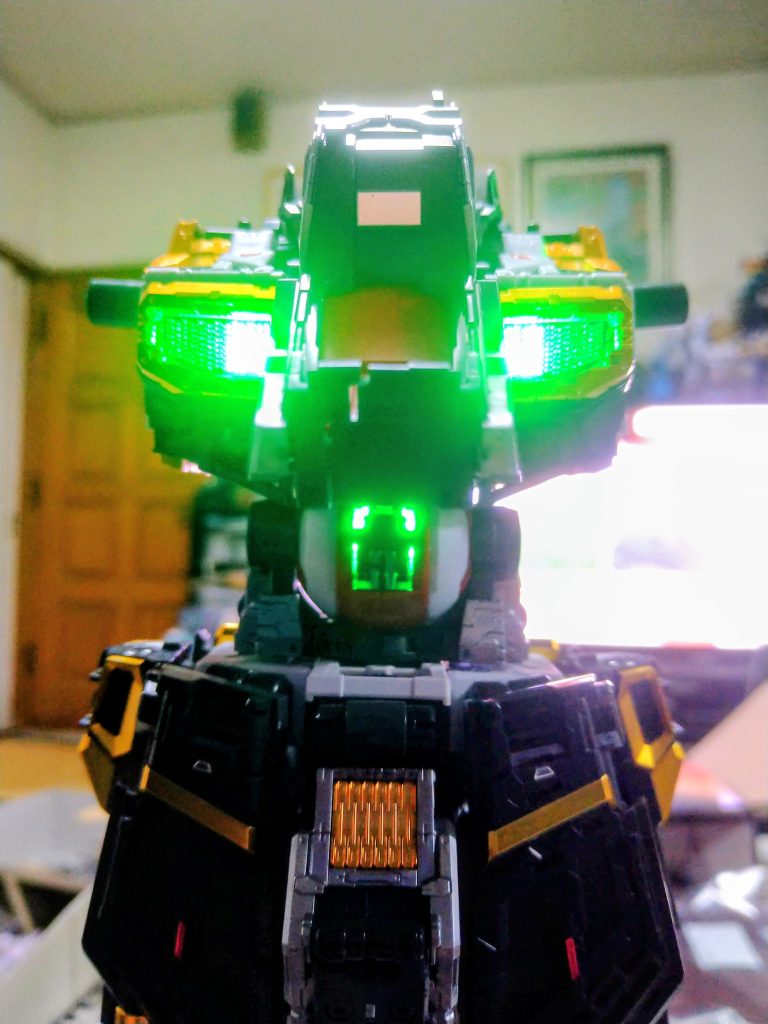 別売りのLEDもコードに気をつけて組み込んだら思った以上の光量でビックリでした。