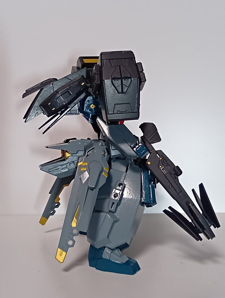 バスタード・セラヴィガンダム第二形態–8枚目/制作者：T.K(てぃ〜け〜)