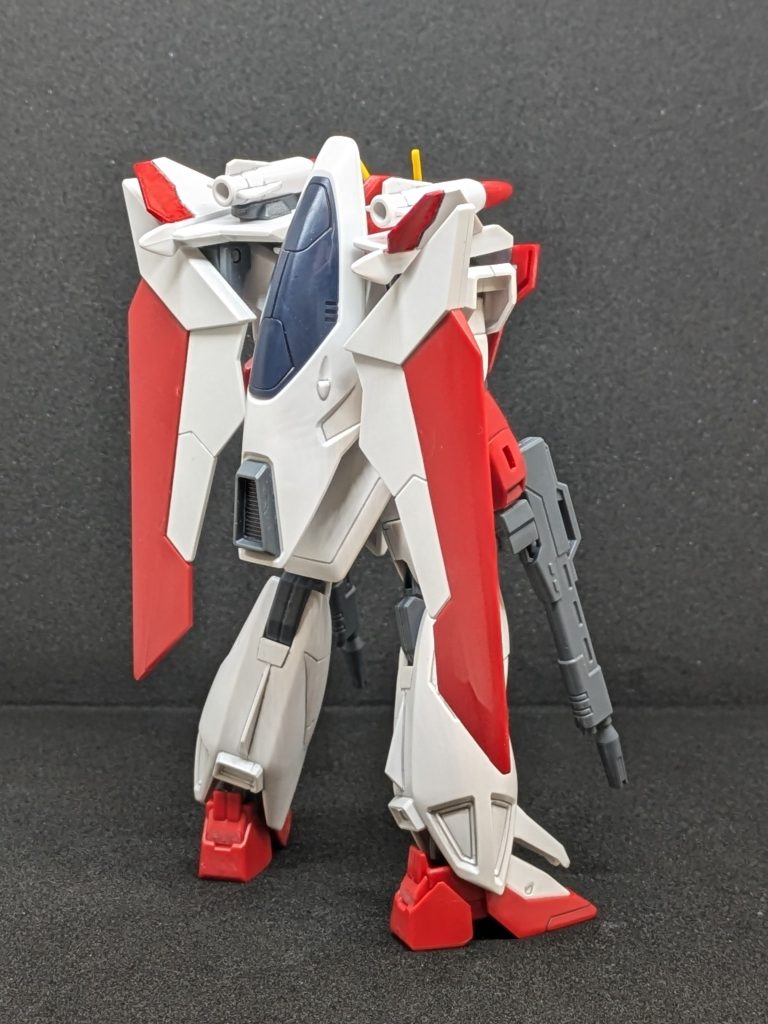 ペーパー番手が荒目で凄かったんですが、少し研いでスミ入れ＆足りない赤でフィニッシュ、