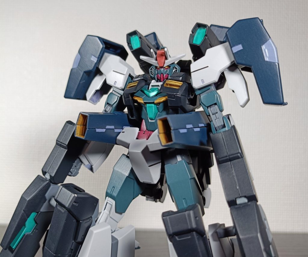 セラヴェクスガンダム / コアセラフィムガンダム