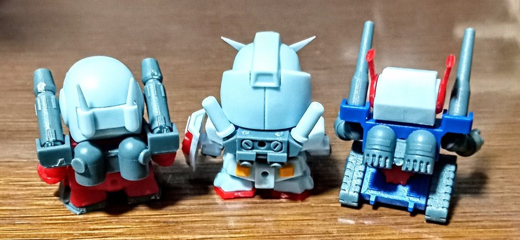 ガンダムV作戦ビスケット3体–3枚目/制作者：フィル|ω•)ﾁﾗｯ✨