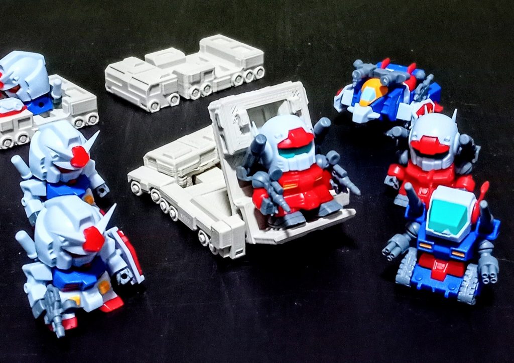 Gファイターを手に入れるまでに、7個買いました。ガンダムとガンキャノンがダブりました。コアファイターセットは諦めます。