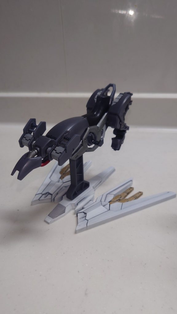 設定とかは見てなくてバイクっぽい感じで塗ってます(gundam-kao5)