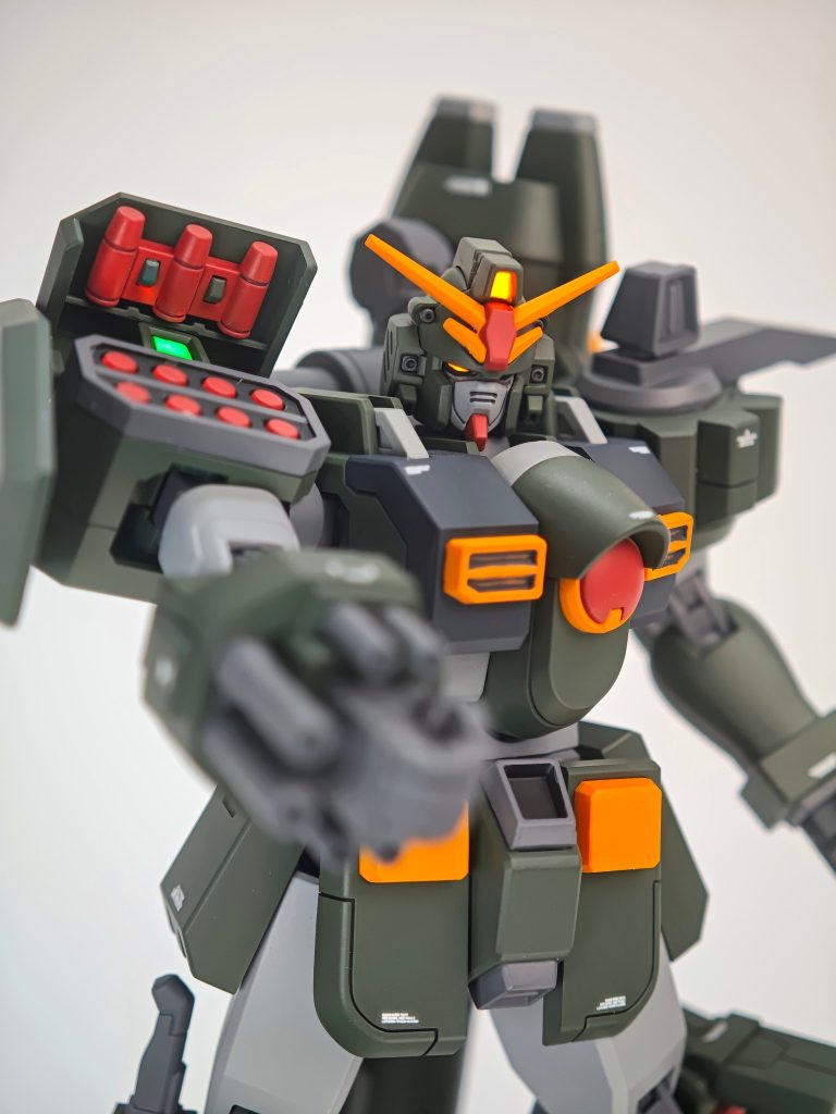 ガンダムレオパルド–3枚目/制作者：るりり