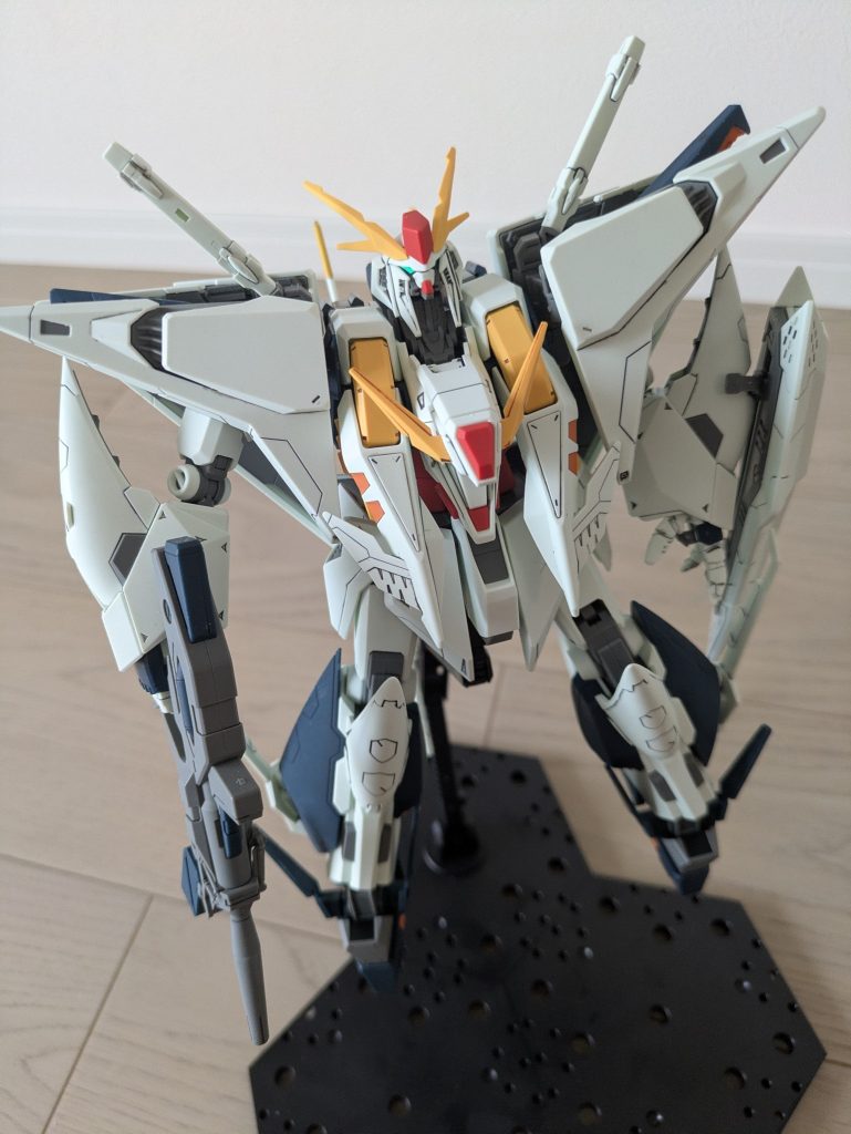 クスィガンダム–2枚目/制作者：しろいるか