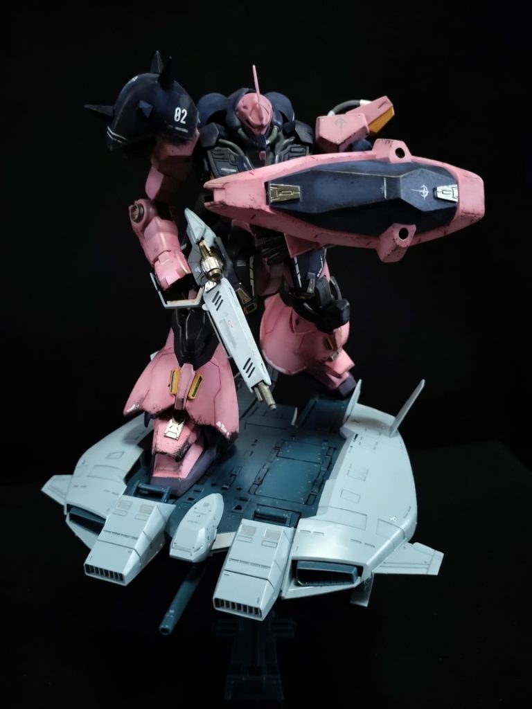 作品名：<p>劇中のギャルセゾンに乗せたいとUCのベースジャバーが中古屋に売っていたのでワクワクして作成(笑) ほとんど素組みなので近々ちゃんと塗装して仕上げます😅 メッサー膝立ち出来たらもっと様になったのに…トホホ(⁠・⁠–⁠・⁠; [&hellip;]</p>
