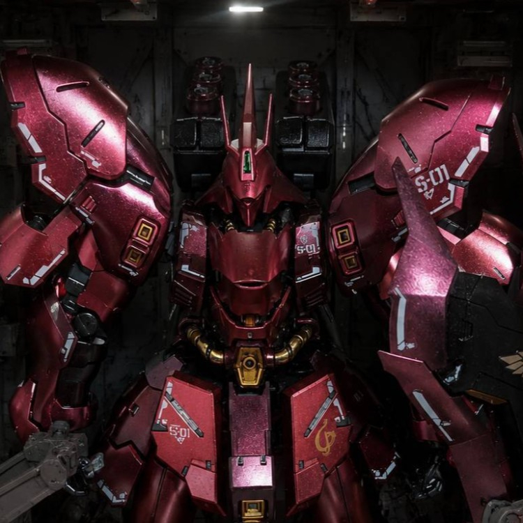 RGサザビー メタリック塗装｜ドミンゴさんのガンプラ作品｜GUNSTA