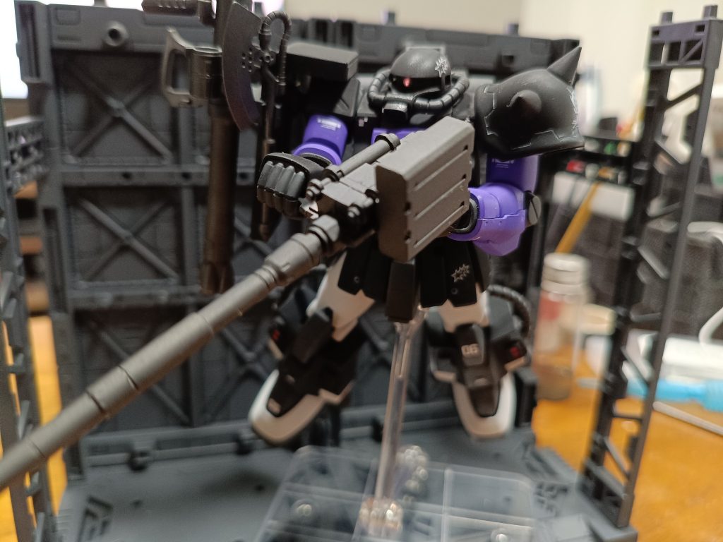黒い三連星高機動型ザクII