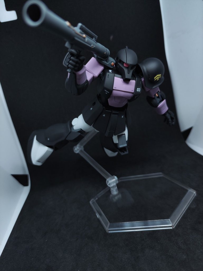ＨＧザクⅠ黒い三連星仕様