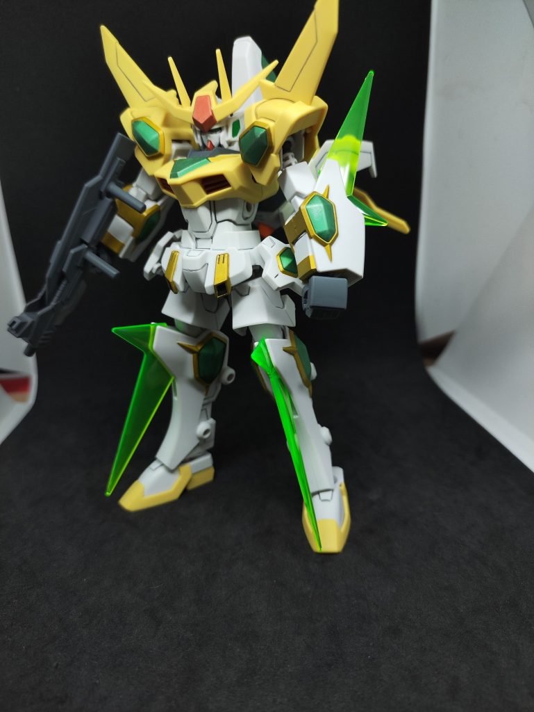 スターウイニングガンダム