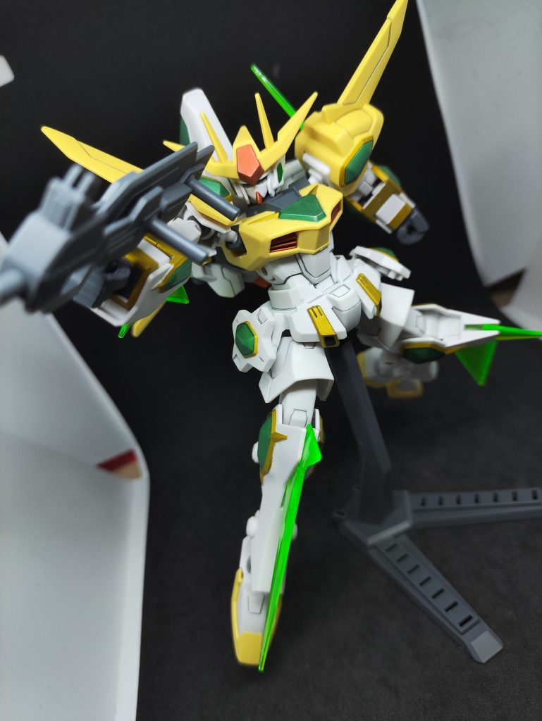 スターウイニングガンダム–2枚目/制作者：@teddedvirukisu