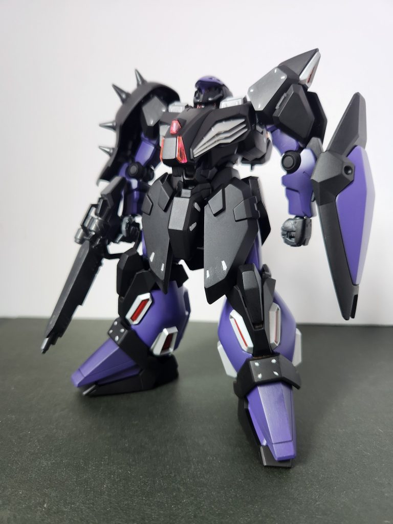 シャア風にするか黒い三連星風にするか悩みましたが、こちらが正解かな。