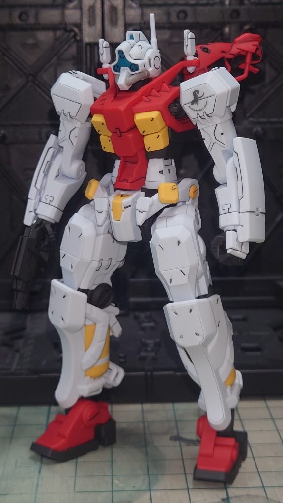 GQ　ゲルググ　スガイ機–2枚目/制作者：あれく myT 積みプラ崩したい