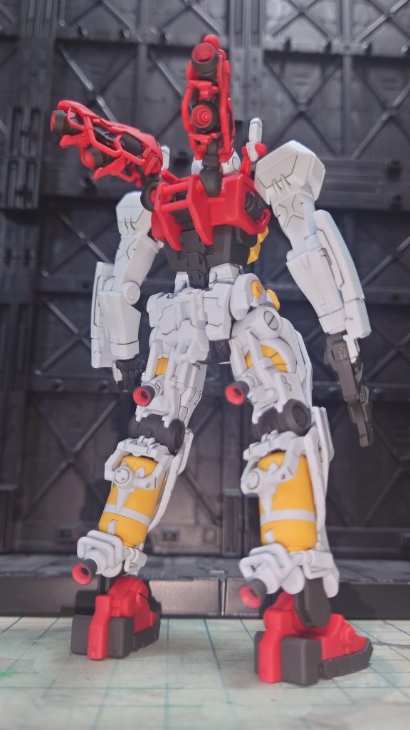 GQ　ゲルググ　スガイ機–5枚目/制作者：あれく myT 積みプラ崩したい