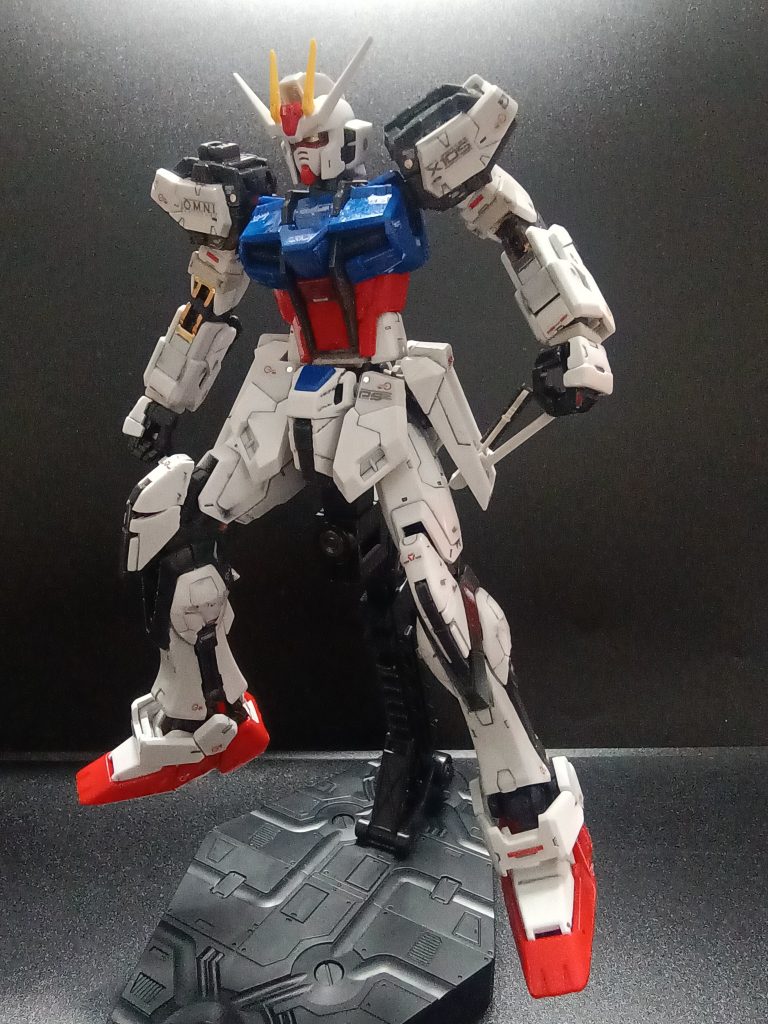 アーマーシュナイダー…武器はこれだけかぁ！って初めて視聴したのがSEEDで学生当時、脳を焼かれましたね　笑