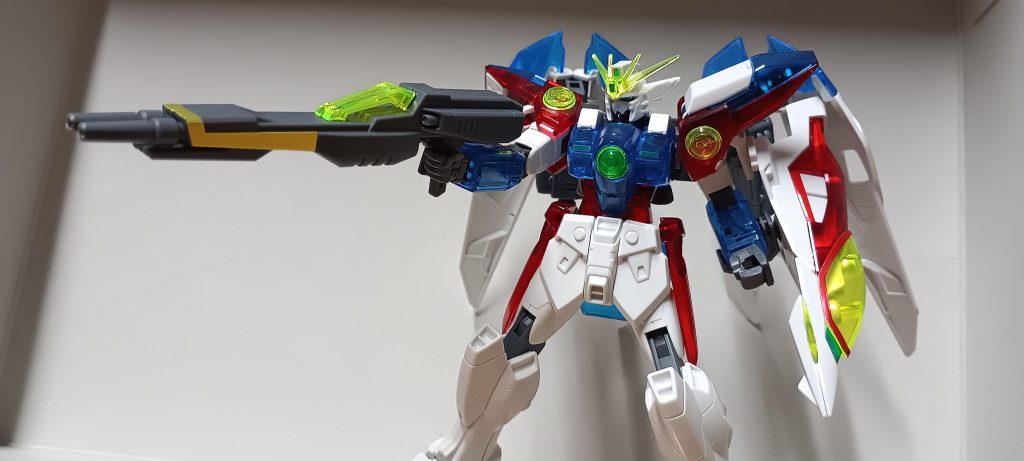 2026年7月やっと完成！制作期間がほぼ10ヶ月！？でもトータル制作時間は4時間少々まとまった制作時間が欲しいと思ってしまうが、まとまった時間が無くてもガンプラ制作は止められないある種の病気とも言えるだろうwww