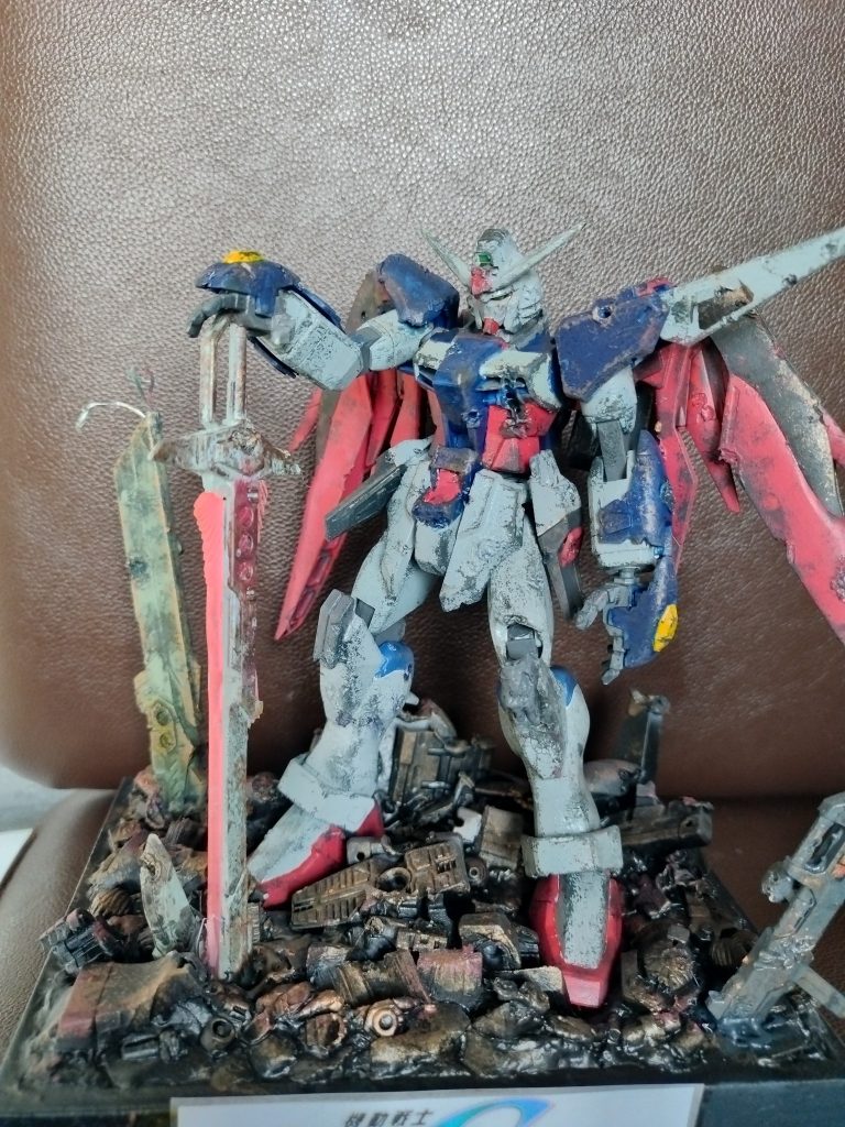 旧キットリメイク　デスティニーガンダム　spec2–8枚目/制作者：Hw