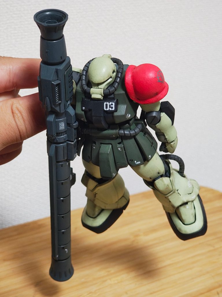 アトミックバズーカ装備　f2ザク(リペイント)