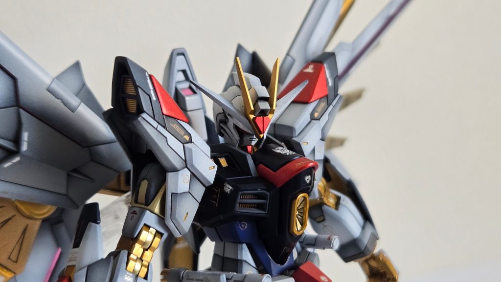HG  MIGHTY STRIKE FREEDOM GUNDAM–7枚目/制作者：Bukky