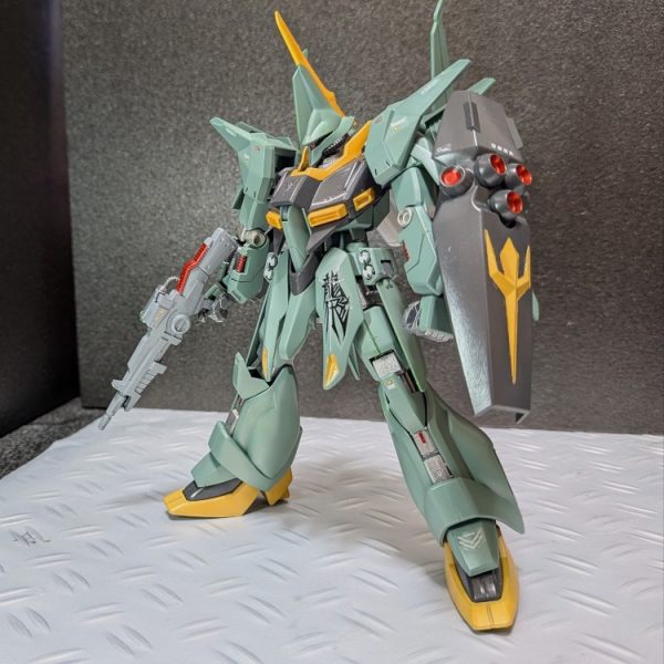 バウ　量産型