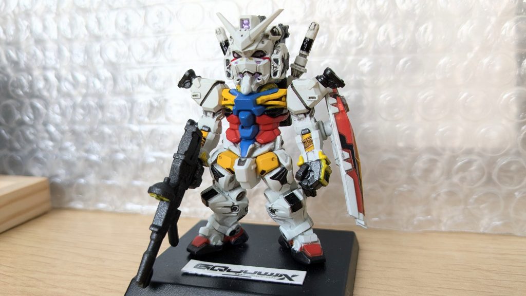 思い入れのある、白いガンダムだったので、造形が美しいと思い買ってみました。