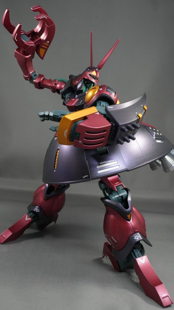 『HGUC バウンド・ドッグ』 半光沢なメタリック仕上げ