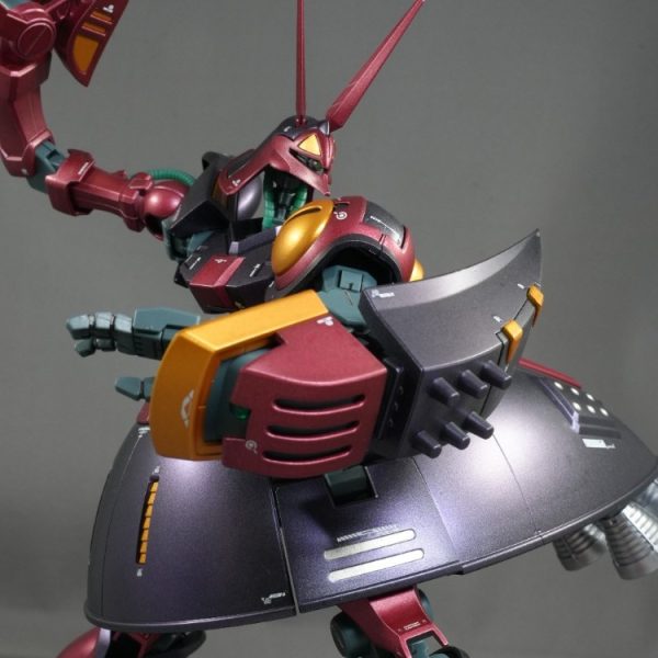 『HGUC バウンド・ドッグ』 半光沢なメタリック仕上げ