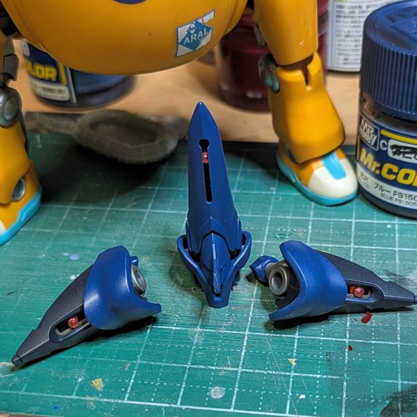 まだ完成していないハンブラビ、ゼータ版も作ったことの無い機種。とてもユニークな形状で作っていて楽しい（6枚目）