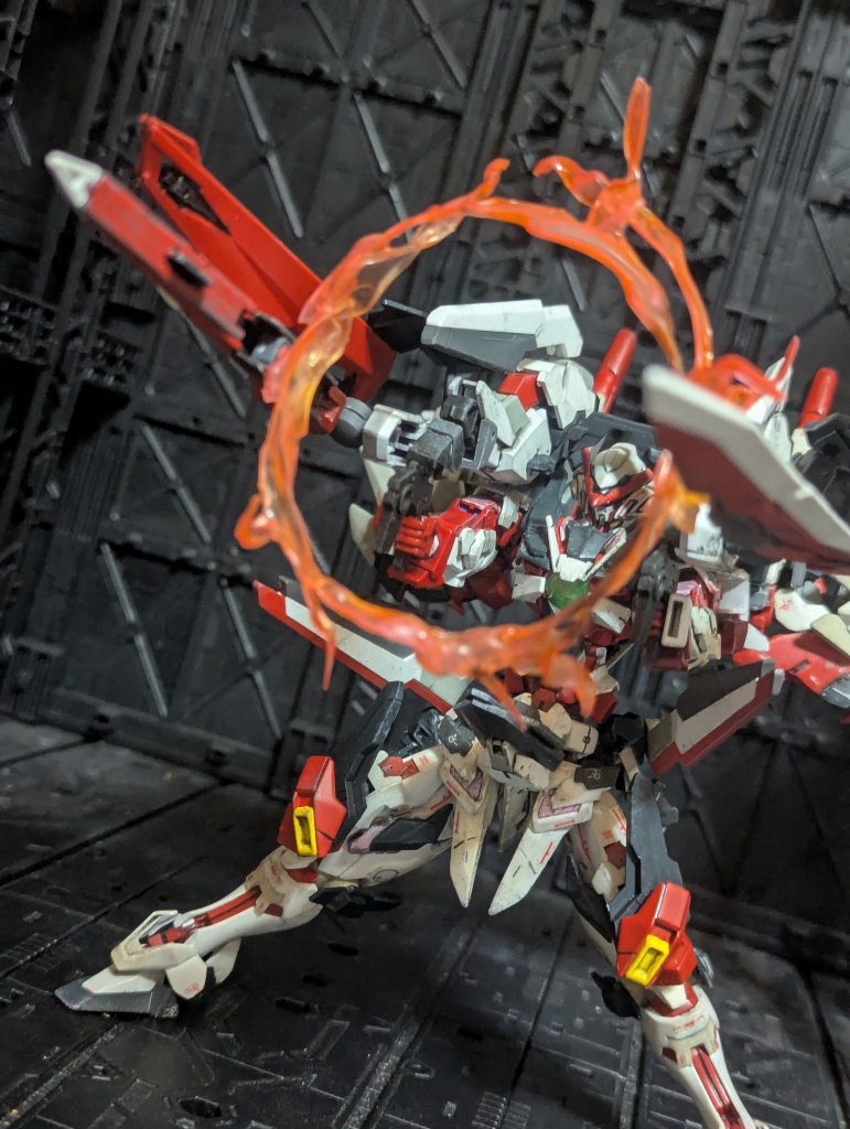 バスターキャノンモードのチャージエフェクトも制作。<チャンバー内、正常加圧中><ライフリング回転開始><撃てます>