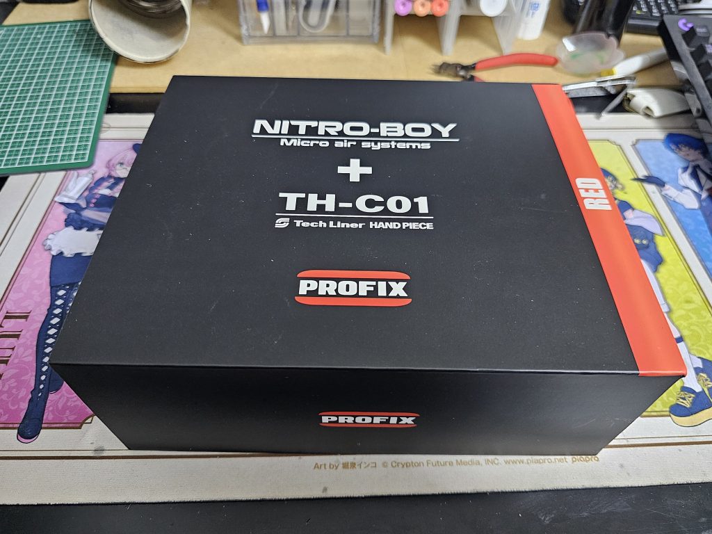 作品名：ようやく届いたコンプレッサーとエアブラシ<p>色々悩みましたが無難なところでPROFIXさんのNITRO-BOYにしました。 デザインも質感もカッケェ✨ 模活が捗ります✨</p>
