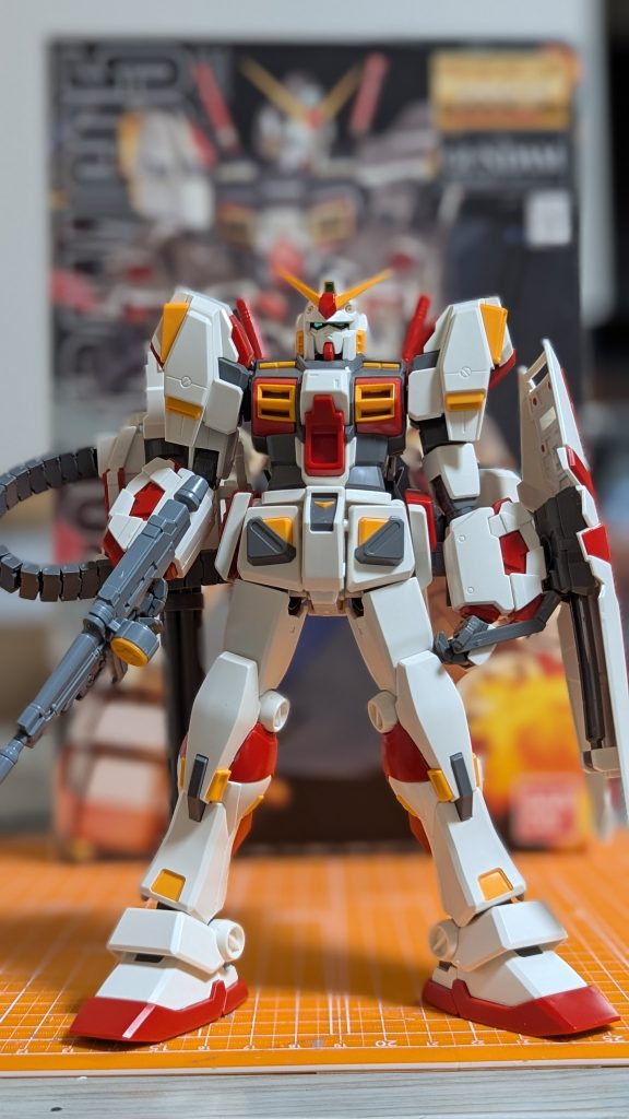 5号機素組み。本体はほとんどいじっていません。印象を変えたくてカラーリングをミリタリー寄りのセレクトをしたら気が付けばブラストインパルスみたいになってしまった…