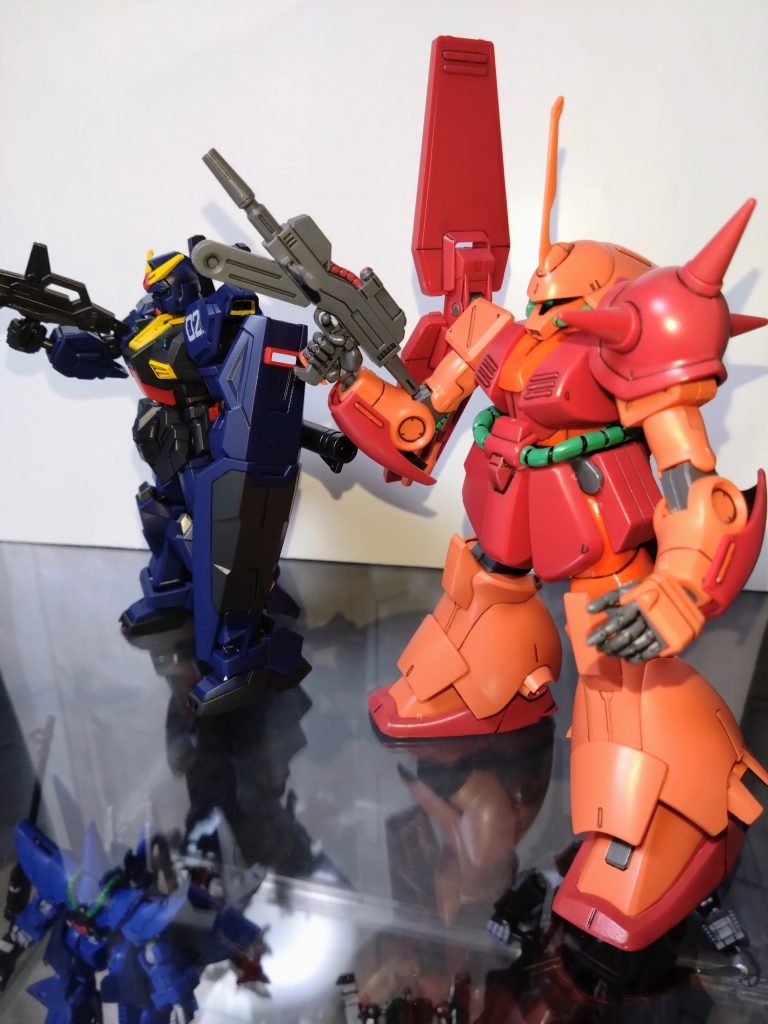 gフレームのガンダムMk-llと共に。