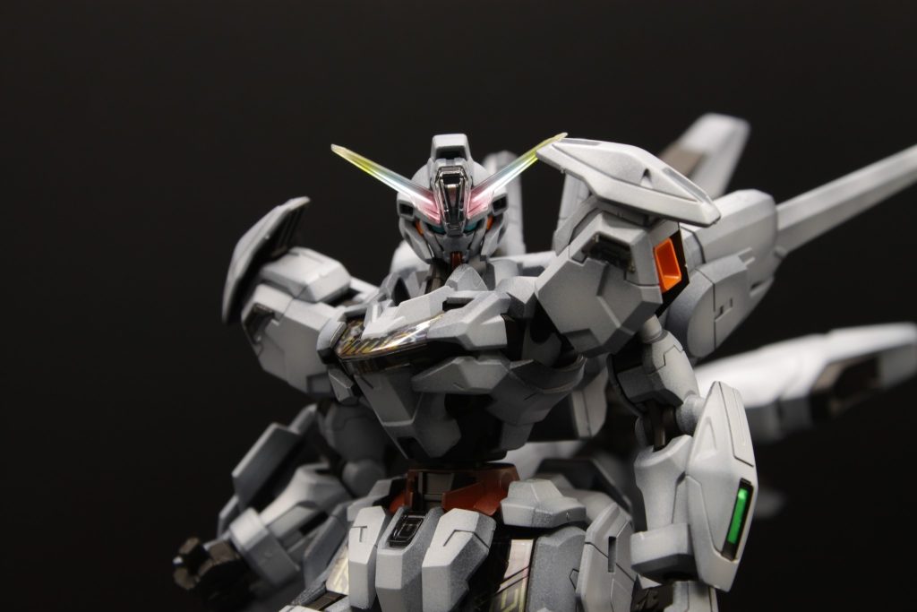 HGガンダムキャリバーン 黒立ち上げ全塗装–2枚目/制作者：悠久