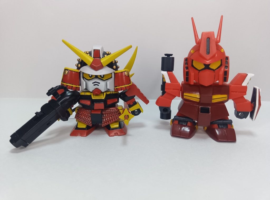 自分が持っている、というか作った一番古い最初期のBB戦士No.17ムシャガンダムと。https://gumpla.jp/sd/1650384