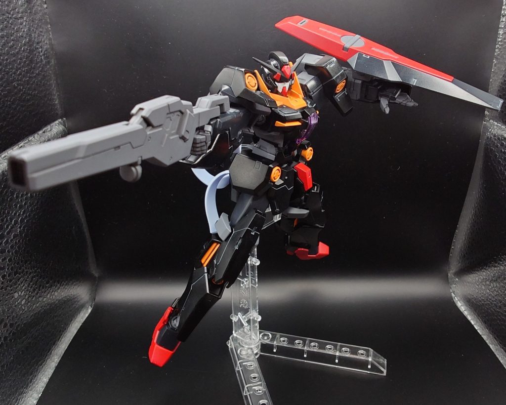 ガンダムプルトーネブラック2nd–5枚目/制作者：ALANE