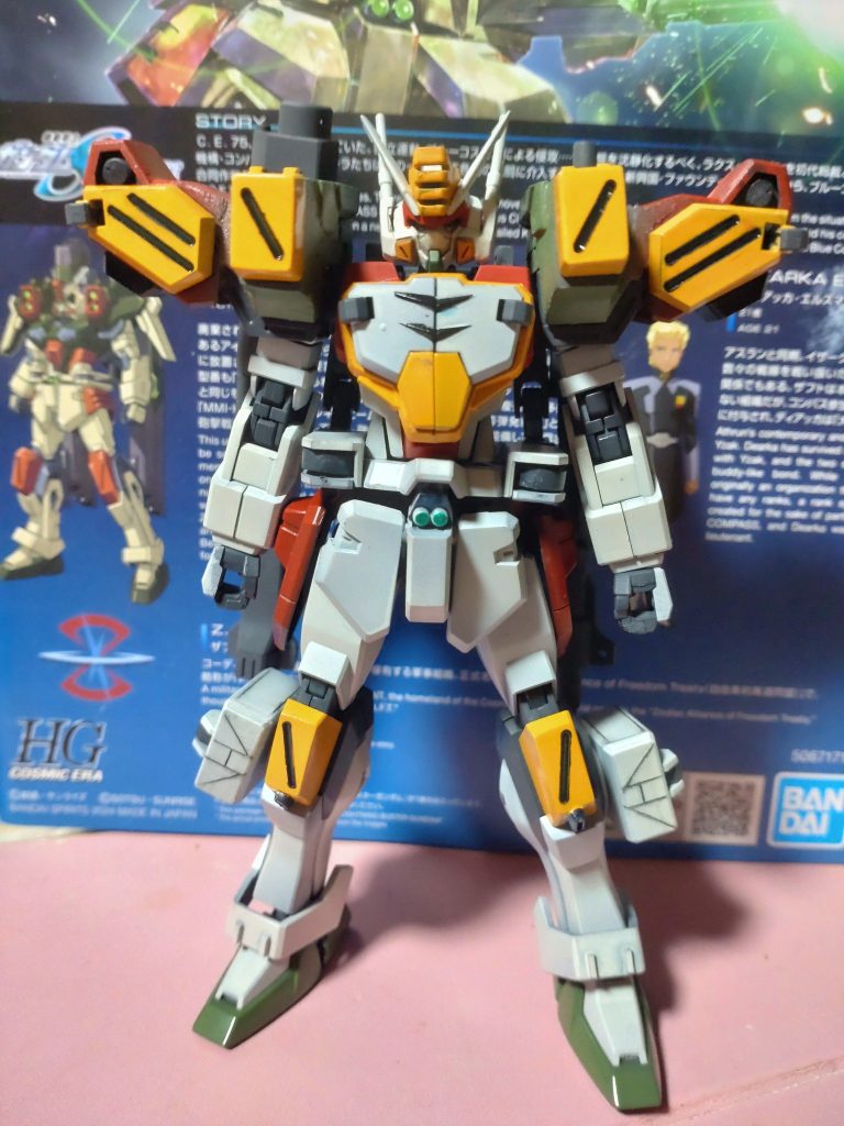 以上でバスターガンダム　シュヴェーレ・ヴァッフェンでした以前作成したストライクフリューゲルガンダム、あちらが実質ウイングガンダムとストライクガンダムのミキシングなので、今回それの兄弟機を作成致しましたそもそもなんですけど、これを作成するのにライトニングバスターガンダムをバスターガンダムに改造してからの作成でしたので、カロリーが高かったですちなみに、今作ってます現在2機控えております、、、