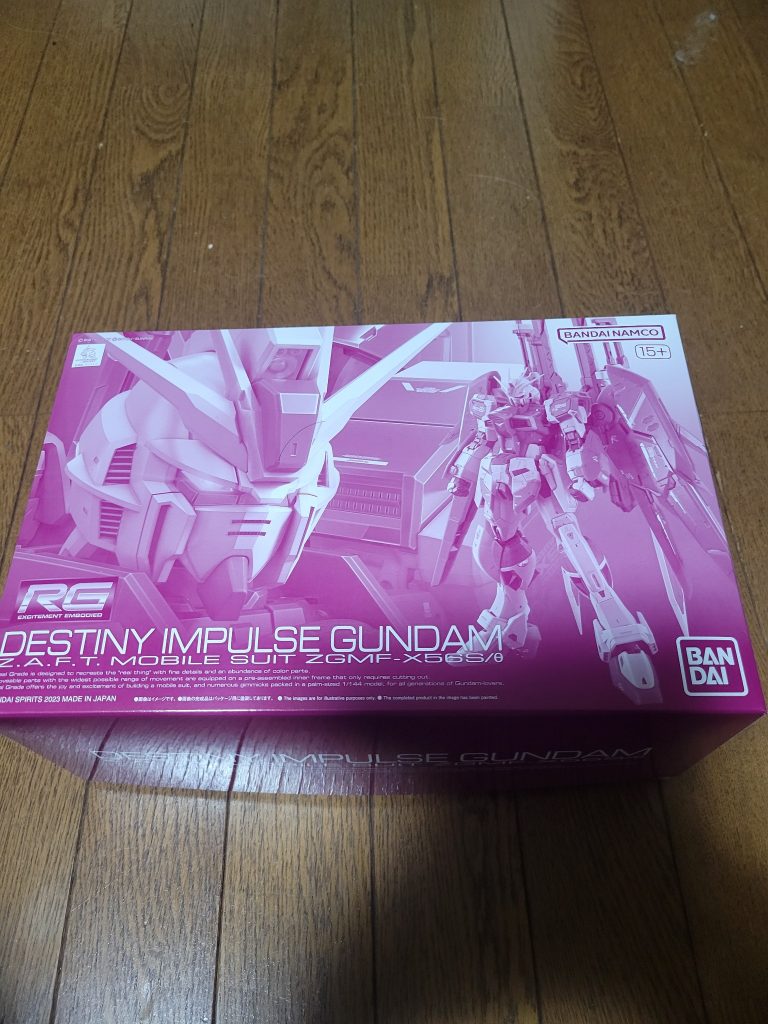 ランナーも全部確認して揃っていたのでお買い得でした😆なんかRGはランナー塗装で充分みたいなのをXでみたので、明日スプレー買ってきて時間のある時に外でブシャーってやって作りたいと思います。肺の悪い母が調子を崩してしまい家の中でエアブラシ塗装すると溶剤の臭いが充満するので控えていましたが最近調子が良くなってきたのでシルバーウィークに途中のナラティブだけ仕上げようと思います。後は筆塗りでプチ改造アレックスとケンプファーもどきを作る感じですかね🤔とりあえず、作りたいアイディアばかり増えて積みプラがたまりにたまっております😇ただ、作りたいと思った物だけ買ってるので作る気のない物をとりあえず買っておくかとかはないです。&nbsp;まっ、そんな感じで念願のデスティニーインパルスをゲットできて嬉しくてお気持ち表明してしまいました😓