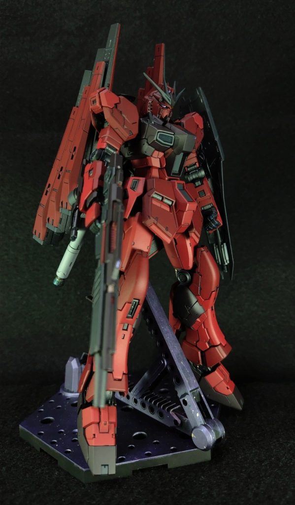 メインカラーの赤(3色)はファレホを筆塗りフレームは黒鉄色のスプレーを使用しています。仕上げは、艶消しでフィニッシュ。