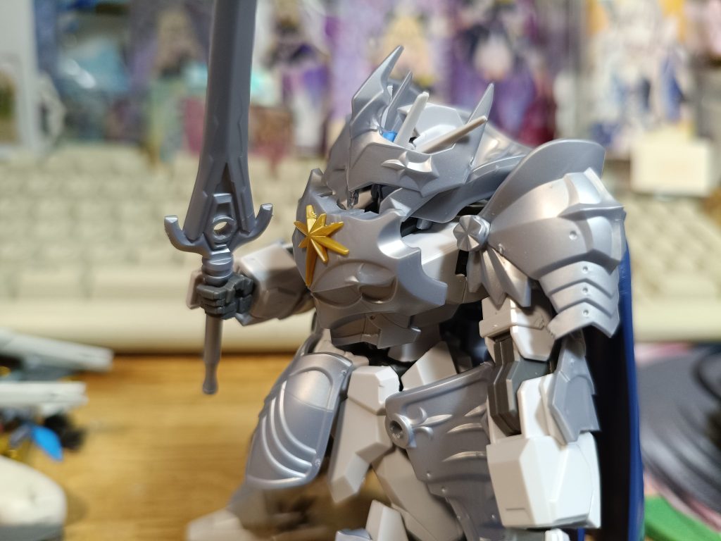 横　ガンダム・・・に見えないかも？