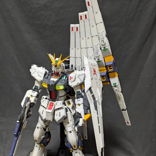 PGuニューガンダムフィンファンネル装備