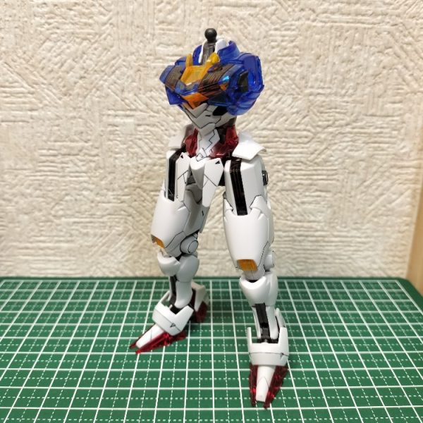進捗状況2腰部と脚部ができました。