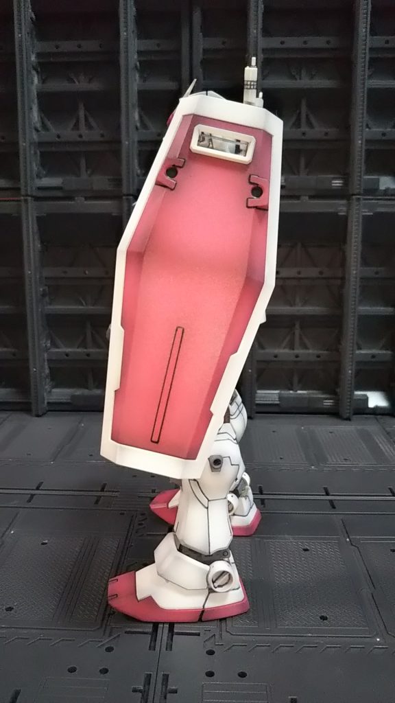 左（作画節約の盾）